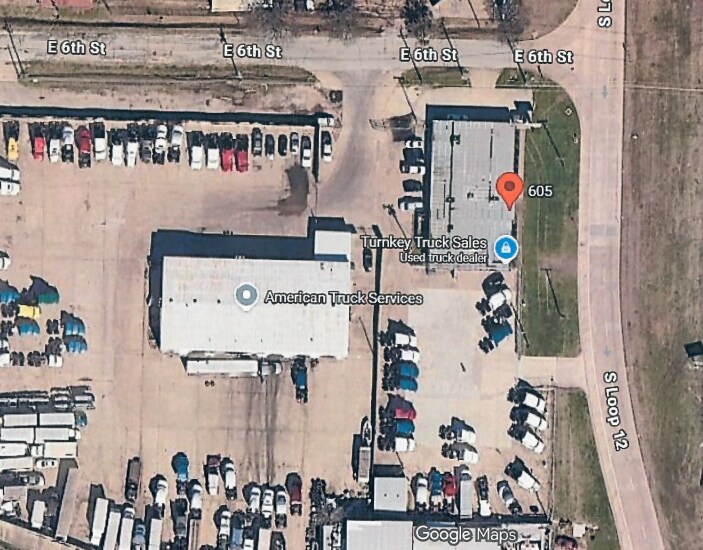 605 S Loop 12, Irving, TX à louer - Photo de l’immeuble – Image 2 sur 2