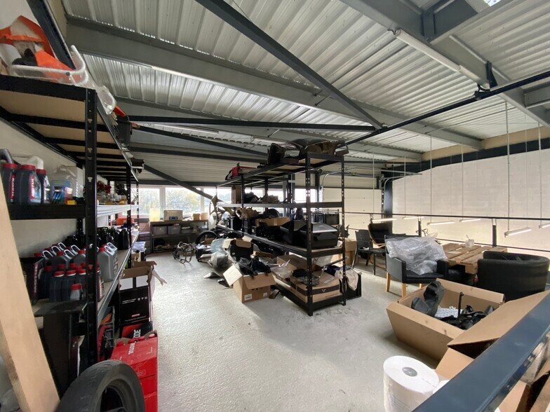 17D Lartigue, Beychac-et-Caillau à louer - Photo de l’immeuble – Image 2 sur 3