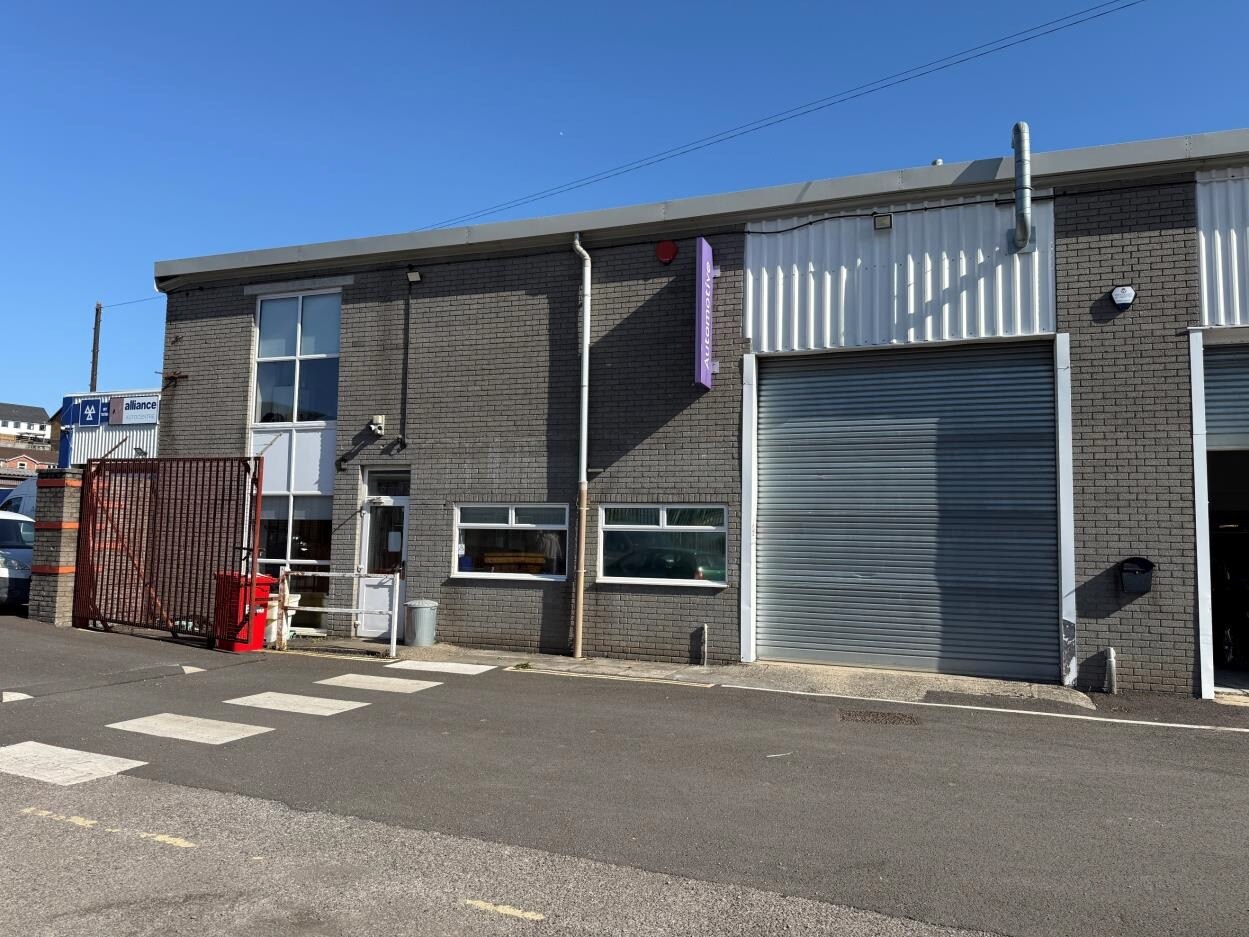 Bradley Ln, Newton Abbot à louer Photo principale– Image 1 sur 4