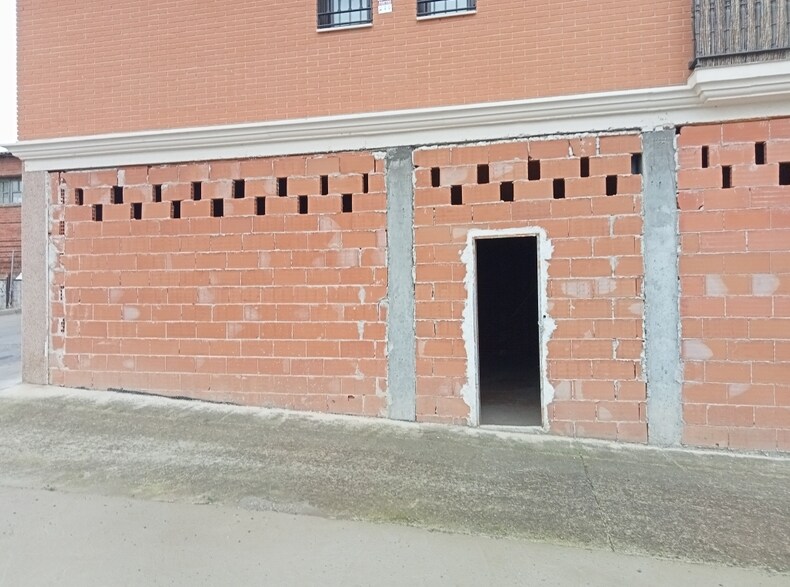 Immeuble residentiel dans Recas, Toledo à vendre - Photo de l’immeuble – Image 3 sur 4