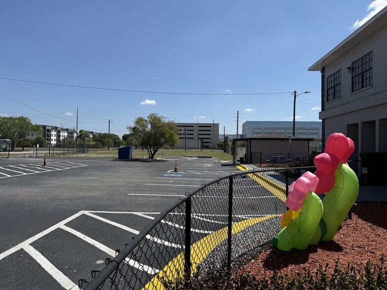 1511 S US Highway 301, Tampa, FL à vendre - Photo de l’immeuble – Image 3 sur 9