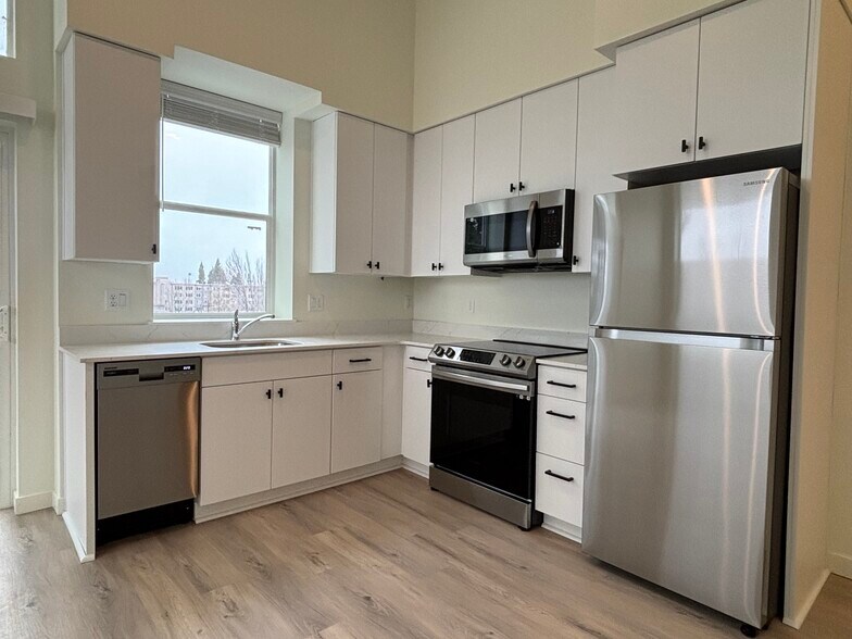 1820 NE Davis St, Portland, OR à vendre - Photo de l’immeuble – Image 2 sur 8