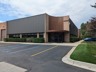 Plus de détails pour 4305 Pineview Blvd, Commerce Township, MI - Local d'activités à louer