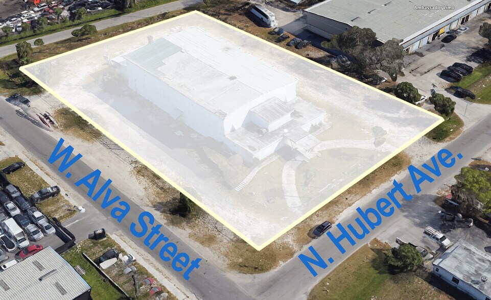 4421 N Hubert Ave, Tampa, FL à louer - Photo de l’immeuble – Image 2 sur 4