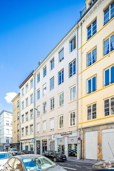 Local commercial dans Lyon à louer - Photo principale – Image 1 sur 3