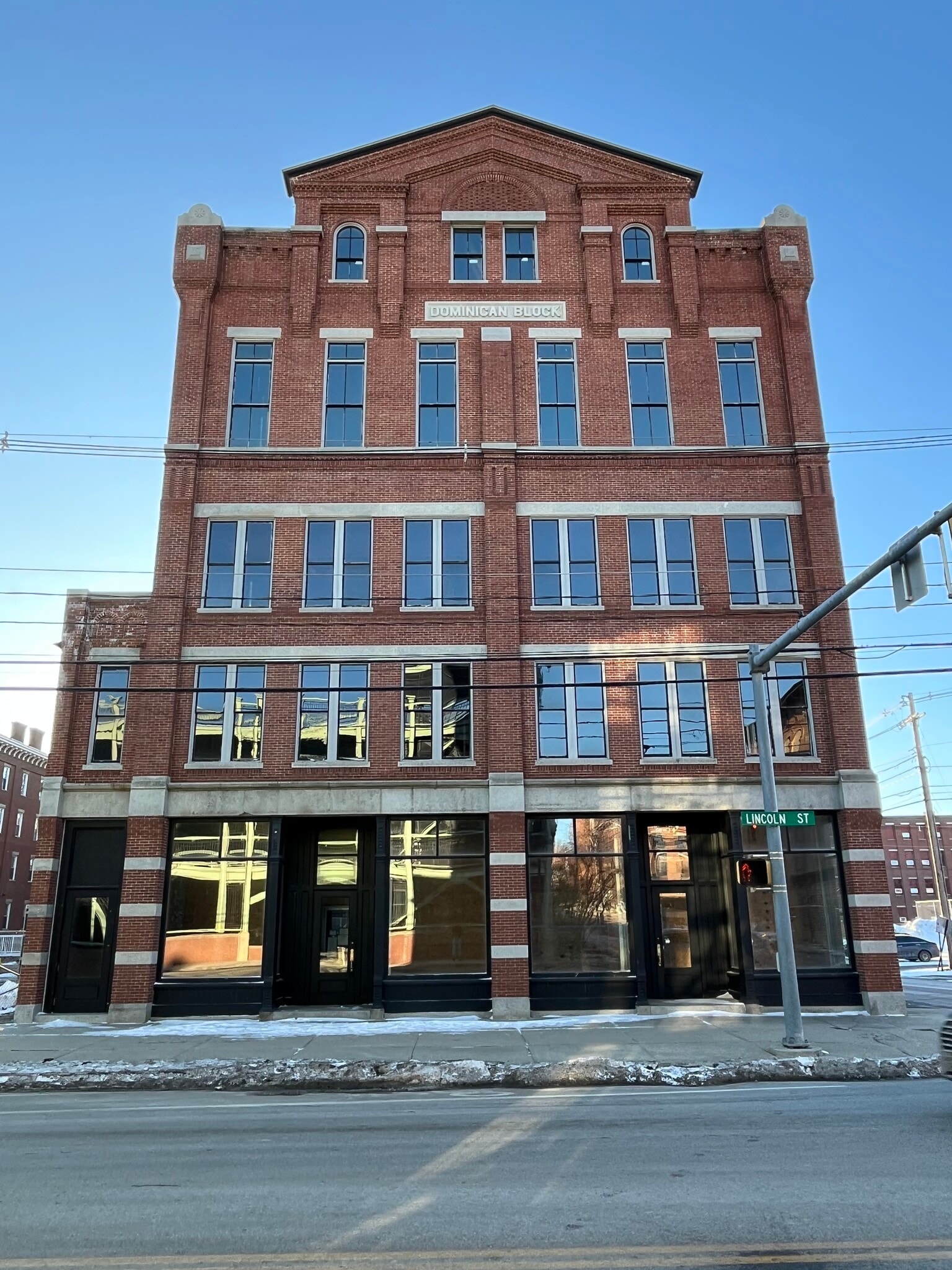 141-145 Lincoln St, Lewiston, ME à vendre Photo principale– Image 1 sur 14