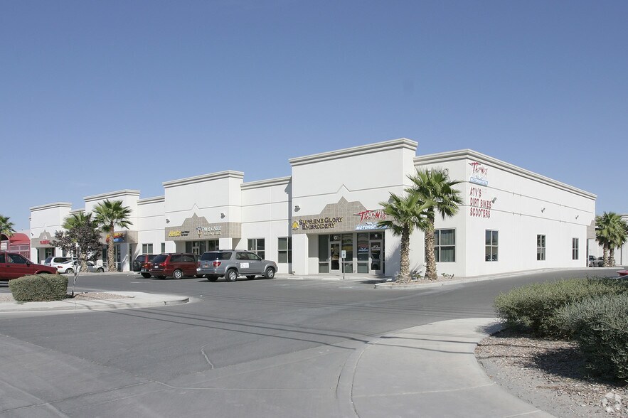 5010 S Decatur Blvd, Las Vegas, NV à louer - Photo principale – Image 1 sur 5