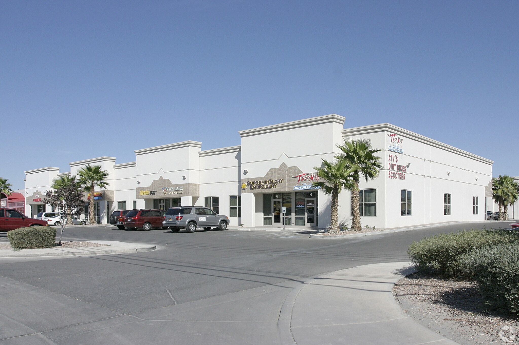 5010 S Decatur Blvd, Las Vegas, NV à louer Photo principale– Image 1 sur 6