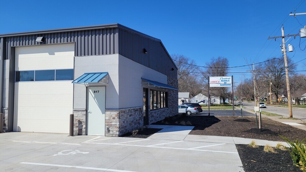 815 E Park St, Olathe, KS à louer - Photo de l’immeuble – Image 2 sur 14