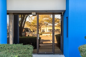 7201-7243 Bryan Dairy Rd, Largo, FL à louer Photo intérieure– Image 2 sur 7