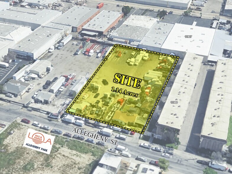 11958 Allegheny St, Sun Valley, CA à vendre - Aérien – Image 1 sur 13