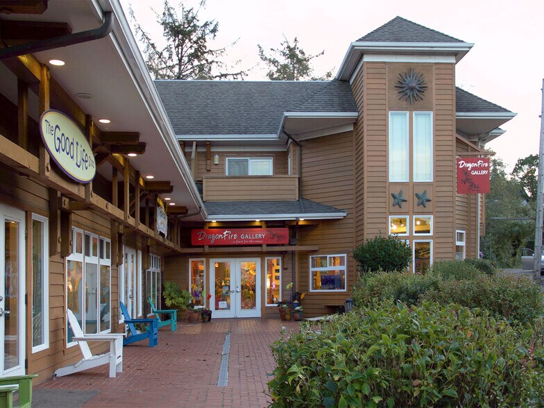 123 S Hemlock St, Cannon Beach, OR à vendre - Photo de l’immeuble – Image 3 sur 5