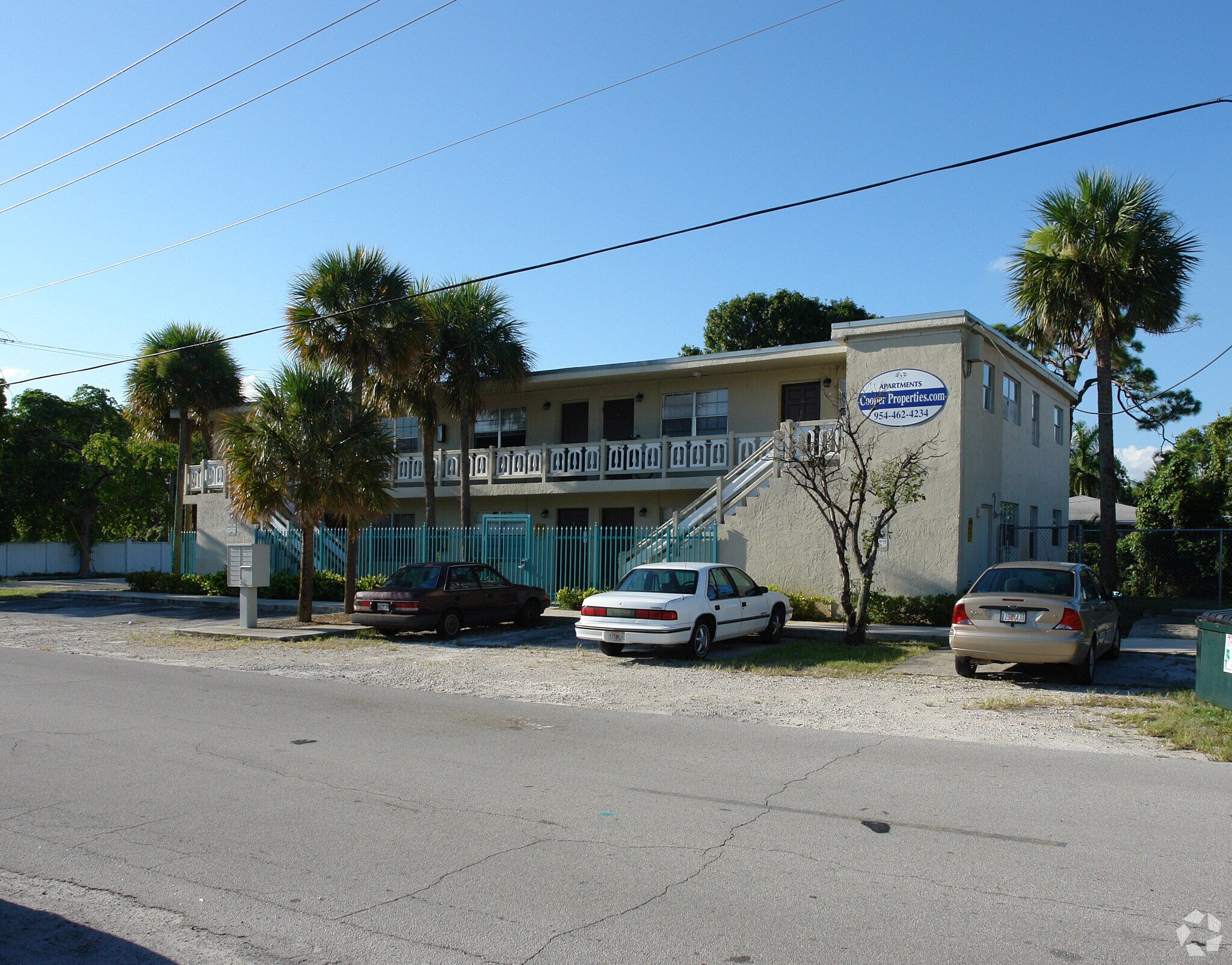 745 NE 5th Ave, Fort Lauderdale, FL à vendre Photo principale– Image 1 sur 3
