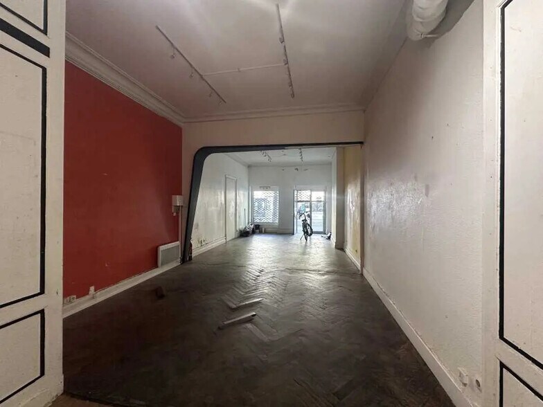 Local commercial dans Bordeaux à louer - Photo de l’immeuble – Image 3 sur 3