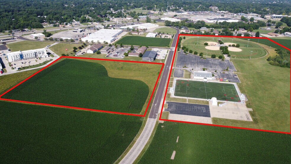 3401 Griffin Dr, Pekin, IL à vendre - Photo de l’immeuble – Image 2 sur 2
