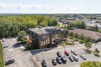 13500-13550 Falling Water Rd, Strongsville, OH - Vue aérienne vue de carte - Image1