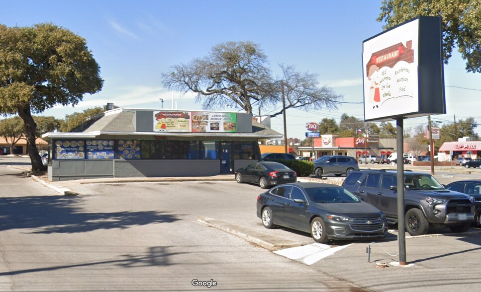 5700-5730 Manchaca Rd, Austin, TX à louer - Photo de l’immeuble – Image 3 sur 8