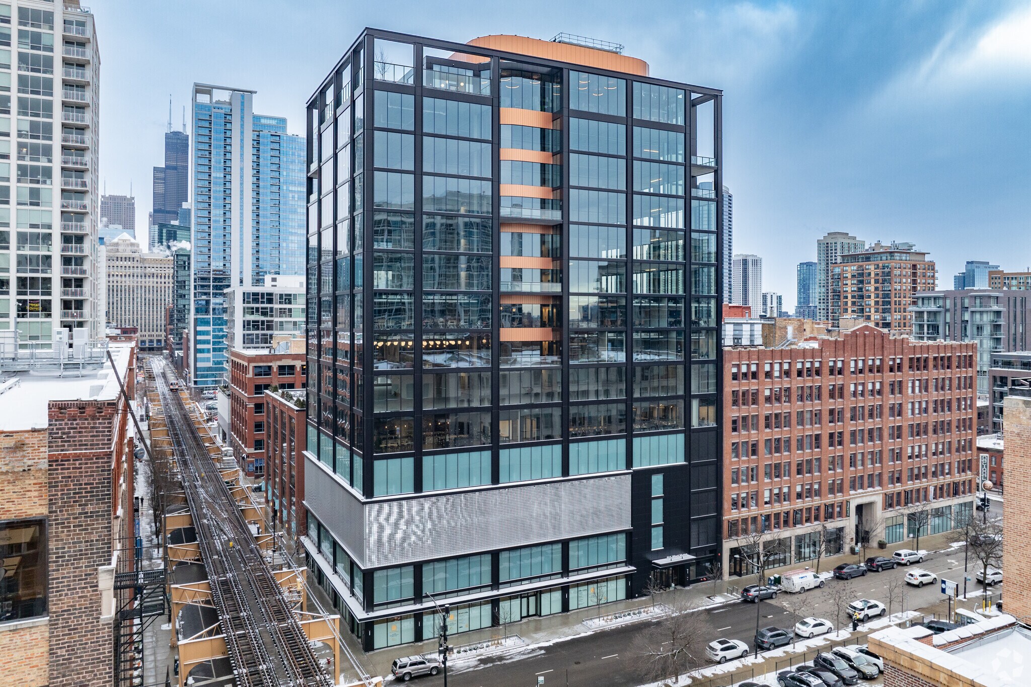 311 W Huron St, Chicago, IL à louer Photo principale– Image 1 sur 13