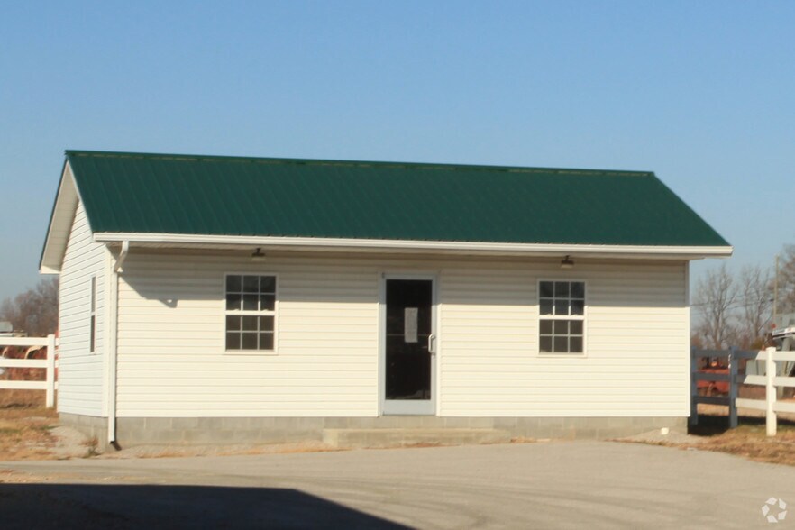 650 Reynolds Rd, Glasgow, KY à louer - Photo de l’immeuble – Image 3 sur 20