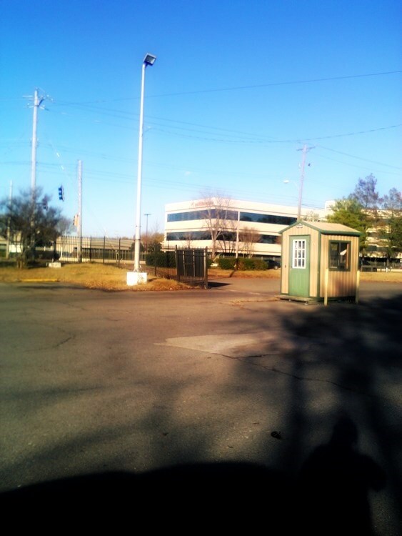 1441 E Brooks Rd, Memphis, TN à vendre Photo de l’immeuble– Image 1 sur 21