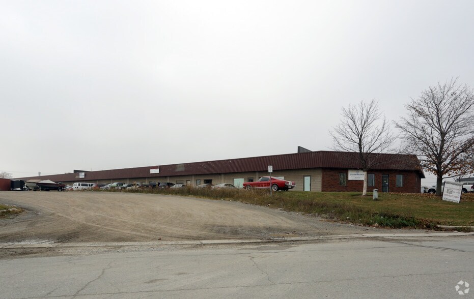 1140 Heritage Rd, Burlington, ON à louer - Photo principale – Image 1 sur 4