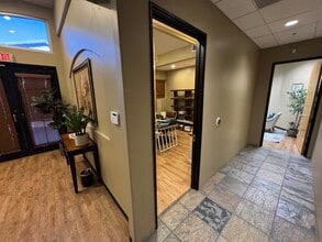 8422 E Shea Blvd, Scottsdale, AZ à louer Photo intérieure– Image 1 sur 6