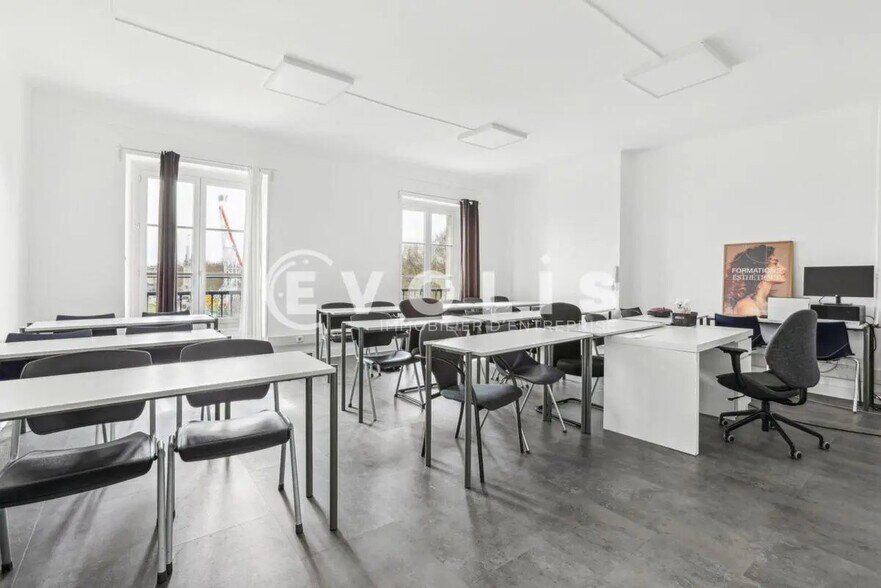 Bureau dans Bordeaux à louer - Photo intérieure – Image 1 sur 12