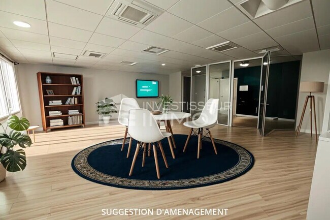 Plus de détails pour Bureau à louer