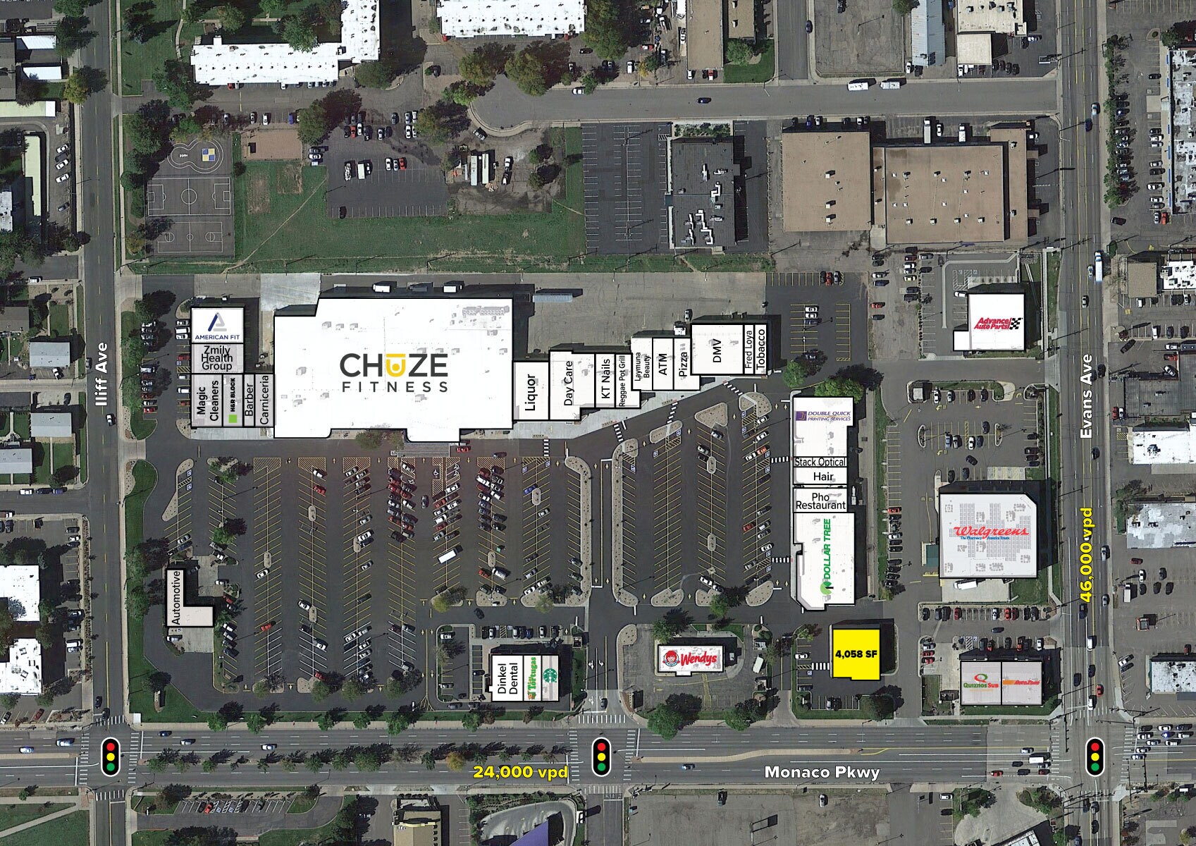 2223 S Monaco Pky, Denver, CO à louer Photo principale– Image 1 sur 17