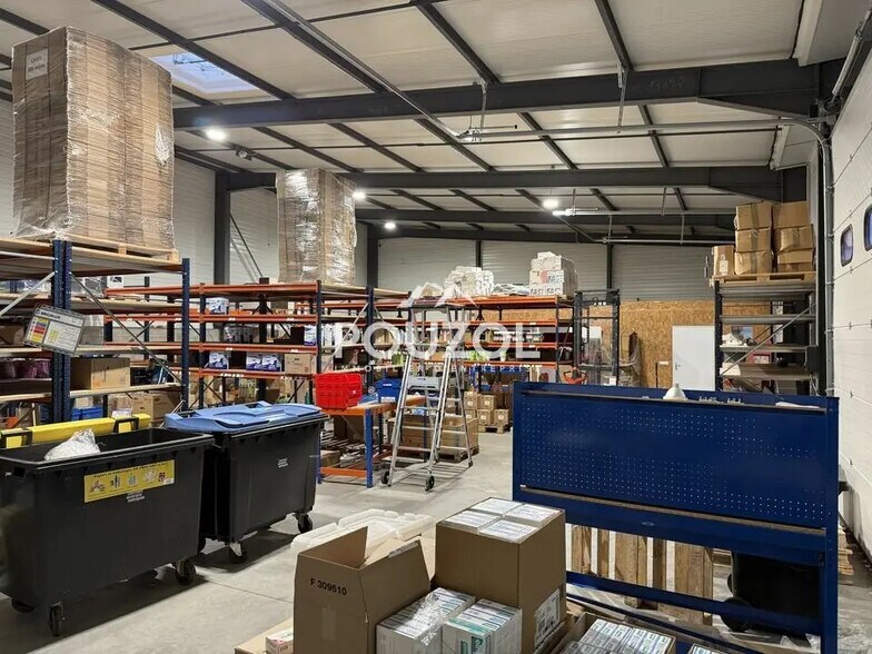 Local d’activités dans Aubière à louer - Photo intérieure – Image 2 sur 9