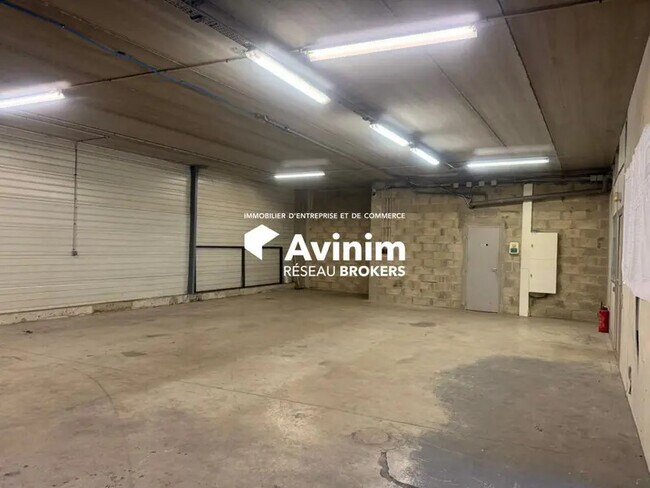 Plus de détails pour Industriel/Logistique à vendre