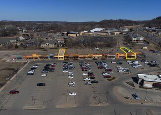 Plus de détails pour 1593-1655 N Broadway, Rochester, MN - Local commercial à louer