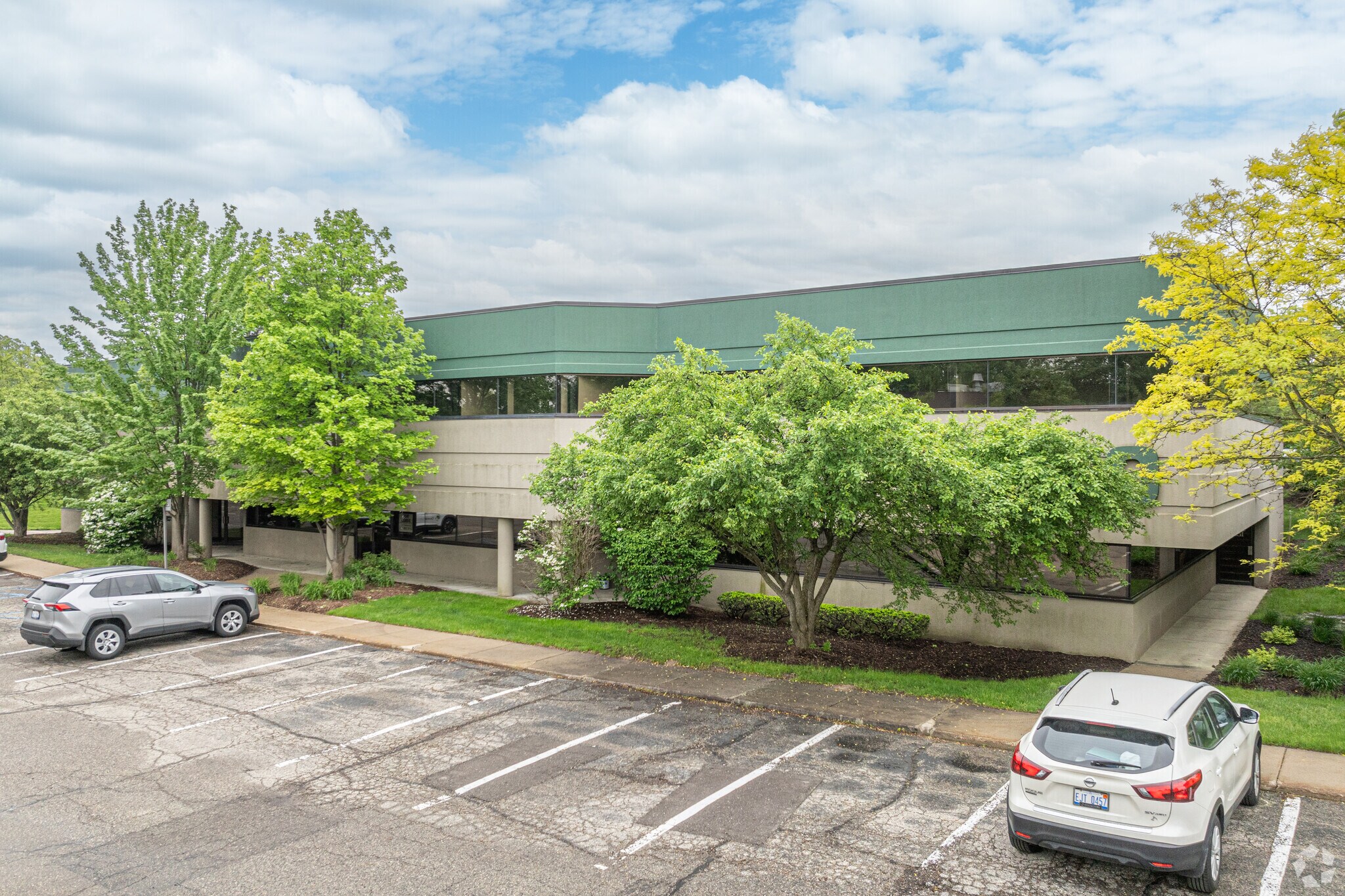 2660 Horizon Dr SE, Grand Rapids, MI à louer Photo principale– Image 1 sur 6