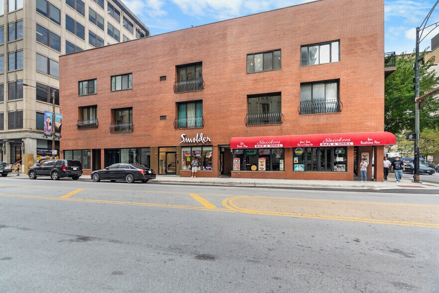 440 N State St, Chicago, IL à louer - Photo de l’immeuble – Image 2 sur 19