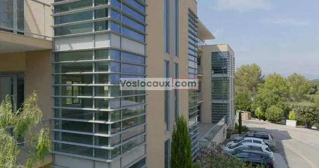 Plus de détails pour Bureau à louer