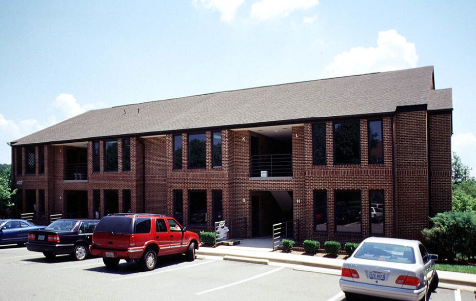 407 Church St NE, Vienna, VA à louer - Autre – Image 2 sur 8