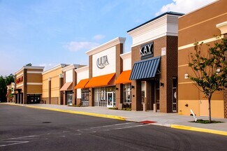 Plus de détails pour 144 Brucewood Rd, Southern Pines, NC - Local commercial à louer