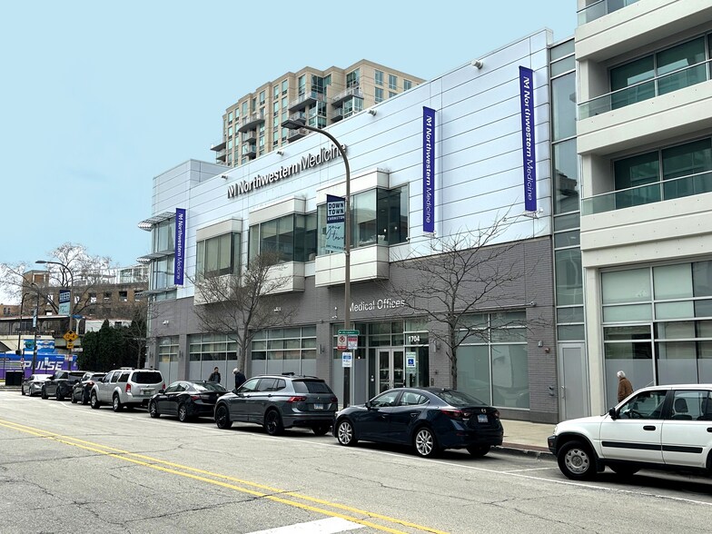 1710 Maple Ave, Evanston, IL à louer - Photo de l’immeuble – Image 2 sur 10
