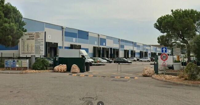 Plus de détails pour 32 Boulevard De L'Europe, Vitrolles - Industriel/Logistique à louer