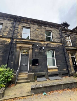 Plus de détails pour 27 Harrison Rd, Halifax - Bureau à vendre