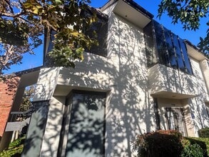 3151 Airway Ave, Costa Mesa, CA à louer Photo de l’immeuble– Image 1 sur 19