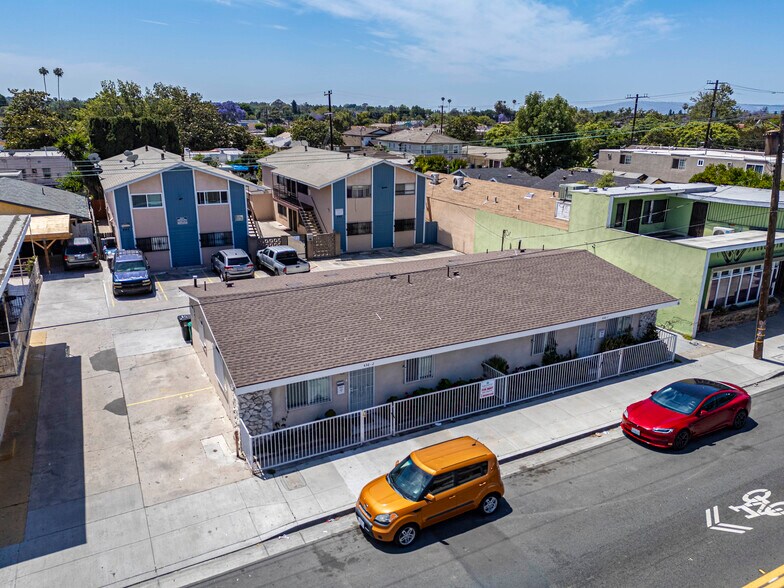 436 E Market St, Long Beach, CA à vendre - Photo de l’immeuble – Image 2 sur 8