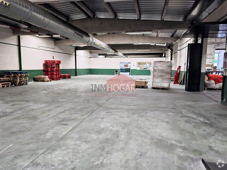 Industriel/Logistique dans Ávila, Ávila à vendre - Photo de l’immeuble – Image 2 sur 20