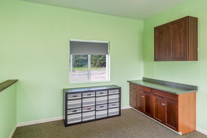 191 Airport Rd, Port Townsend, WA à louer - Photo intérieure – Image 3 sur 77