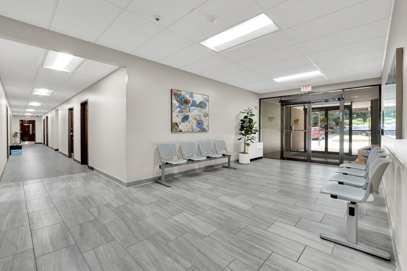 611 S Carlin Springs Rd, Arlington, VA 22204 - Lot 504 - - Hall d’entrée - Image 1 of 10