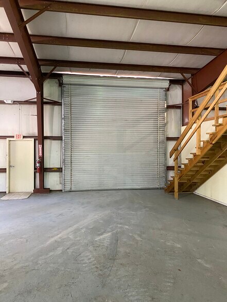803 Leonard C Taylor Pky, Green Cove Springs, FL à louer - Photo de l’immeuble – Image 3 sur 12