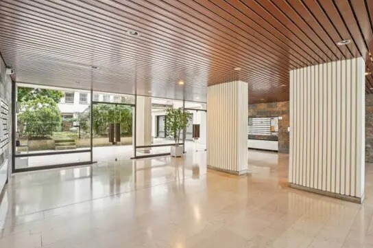 Bureau dans Paris à louer - Photo de l’immeuble – Image 2 sur 8