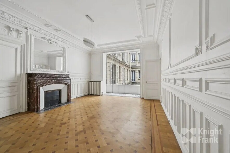 7 Bis Rue De Monceau, Paris à louer - Photo de l’immeuble – Image 1 sur 9