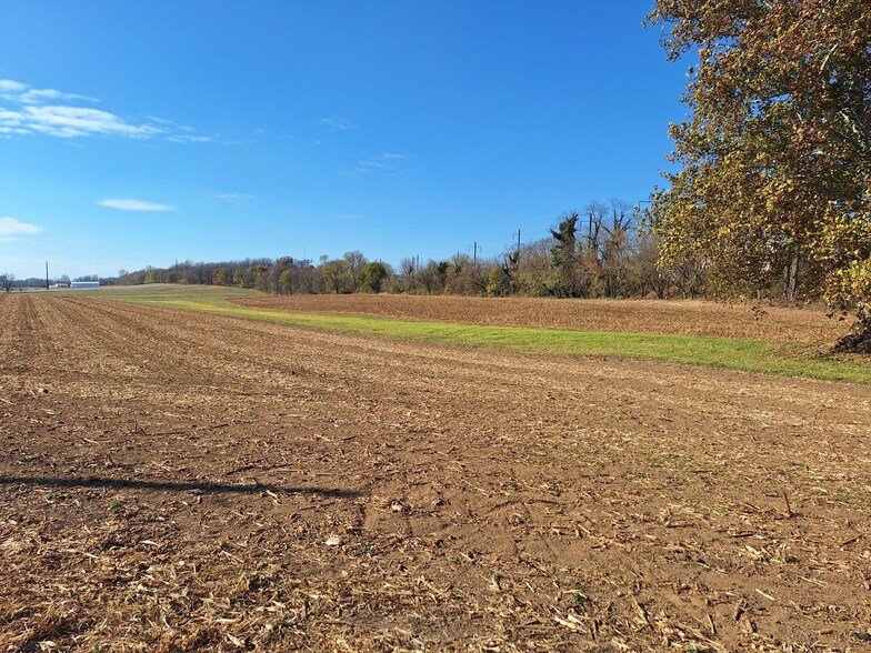 12 S Kinzer Rd, Kinzers, PA à vendre - Photo de l’immeuble – Image 2 sur 4