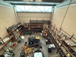 Plus de détails pour Industriel/Logistique à louer